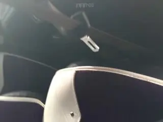 “我是贱B我是骚货好多水老公操死我”对白淫荡开车带着小宝贝到农村庄稼地里车震干的尖叫无套内射1080P原版