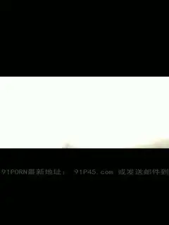 骚货人妻被我暴操，近距离拍摄内射中出骚逼