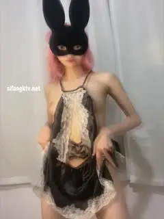 推特抖音风极品身材网红嫩妹【樱子姬】定制私拍特辑~各种COSER摇摆裸舞 (26)