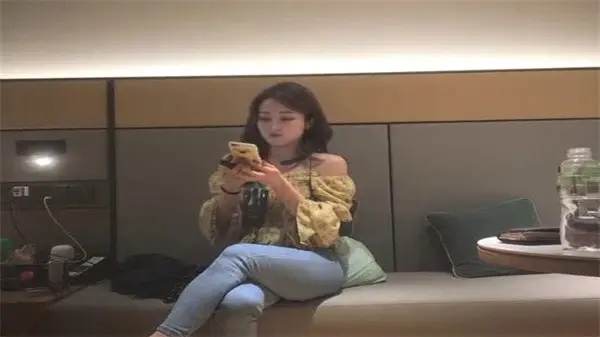 偷拍-大屌魔人高价约操高端苗窕大奶御姐