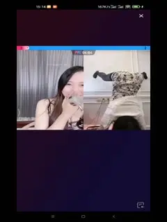 最新流出❤️《疯狂抖音》（忘记镜头的妹子）颜值反差婊美女PK
