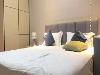 【探花精选】很懂诱惑的妹子使用灵活小舌头在小哥身上游走 引得小哥心痒痒