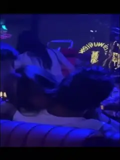 【疯狂夜店】玩老太太的男模！酒后乱性的闺蜜！被随意玩弄的舞女！卡座，过道，卫生间都充满了糜烂的淫味儿！