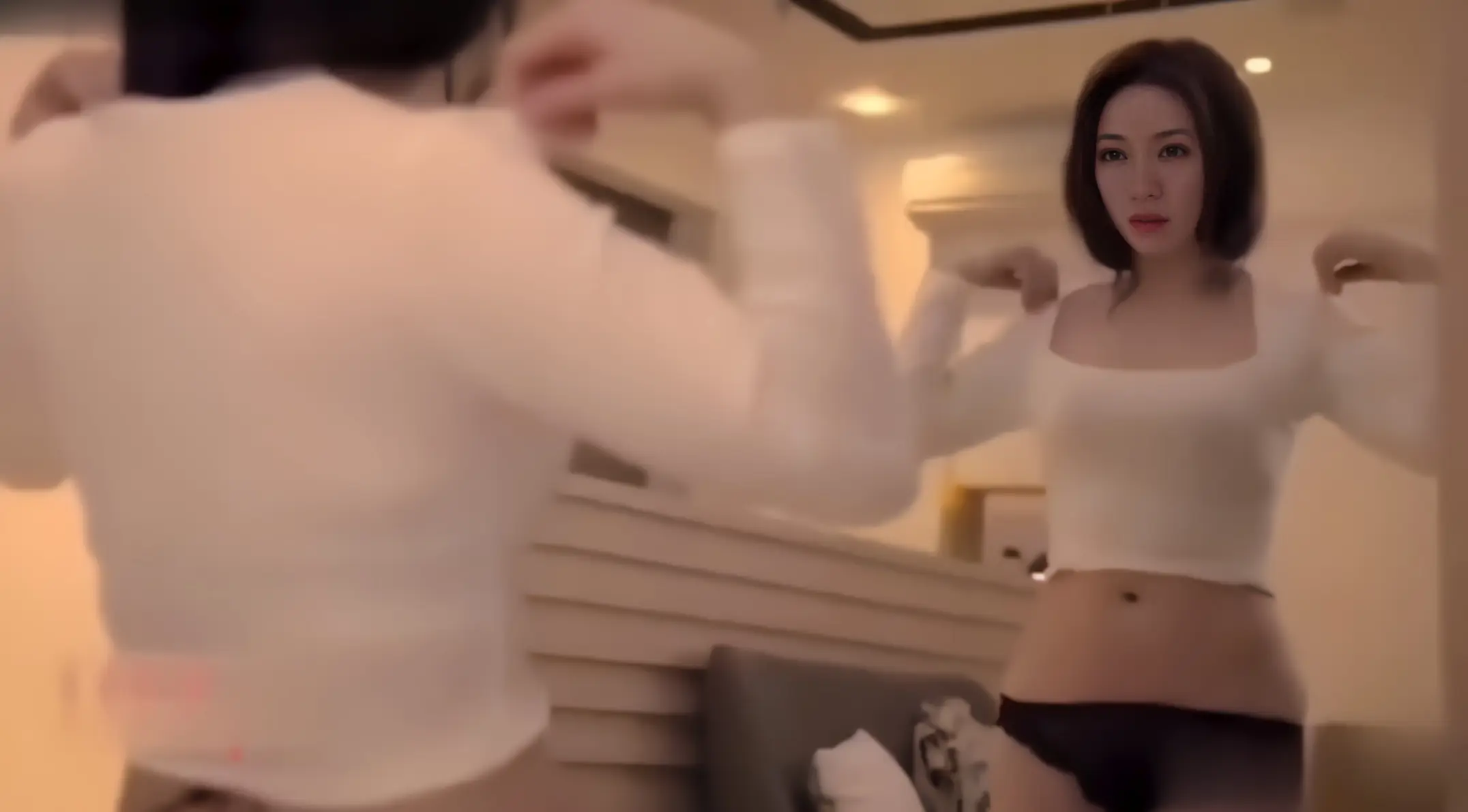 明星换脸-陈意涵内射公司性感女前台