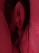 某校纯欲女神与男友偷情自拍 分手炮视频遭疯传！表面清纯私下饥渴难耐 被操到淫水狂喷高潮迭起