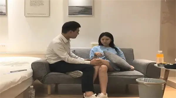 蓝衣长腿女神 极品美腿任操 白嫩肌肤狂干内射