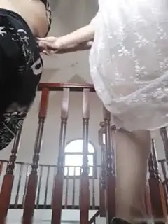 【露天交配】这两个主播吃了豹子胆为了让多刷礼物在某著名景点直播啪啪搞完厕所洗逼