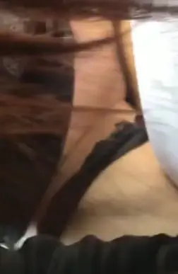 阳光下野外狂野车震！极品女友淫荡开腿求猛操，骚穴喷水高潮被内射！