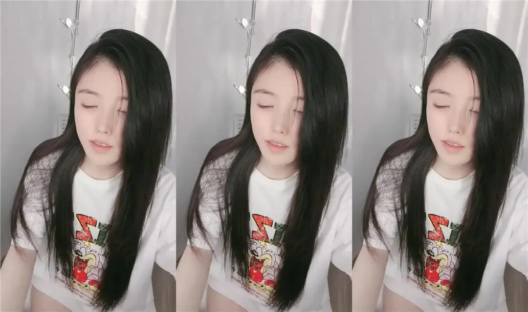 女神级小姐姐，外表清纯气质，细腰美臀大尺度，4小时激情，粗大假屌骑乘抽插，高潮爽的流白浆