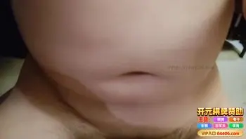 勾搭良家离异少妇，被无套输出骚叫不停