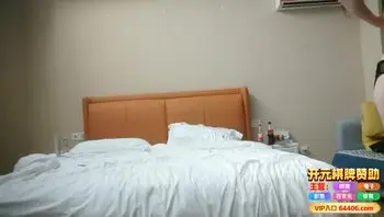 高颜值轻熟女，操的满脸绯红腿发软