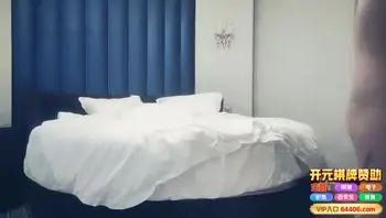 超有女人味的性感少妇，表情淫荡激情交合爽翻了