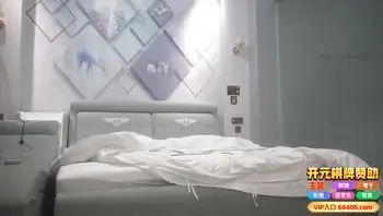 熟女大姐兼职，多姿势无套猛怼射了一奶子