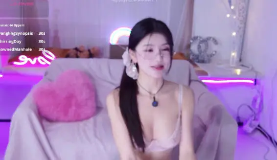 国民女神【Kiki-2025】御姐制服、丝袜高跟诱惑、跳弹,后入视角6 (1)