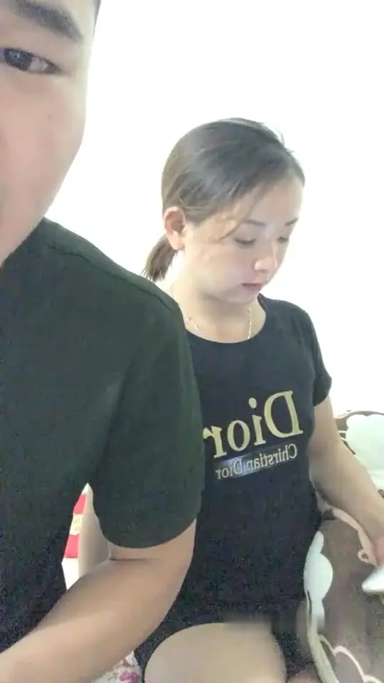 约炮短发熟发激情啪啪,口交上位骑坐后入抱起来猛操,很是诱惑喜欢不要错过