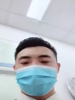 【身份曝光】楼盘佛山院子案场经理勾引女接待WC偷欢露脸完整版首发_