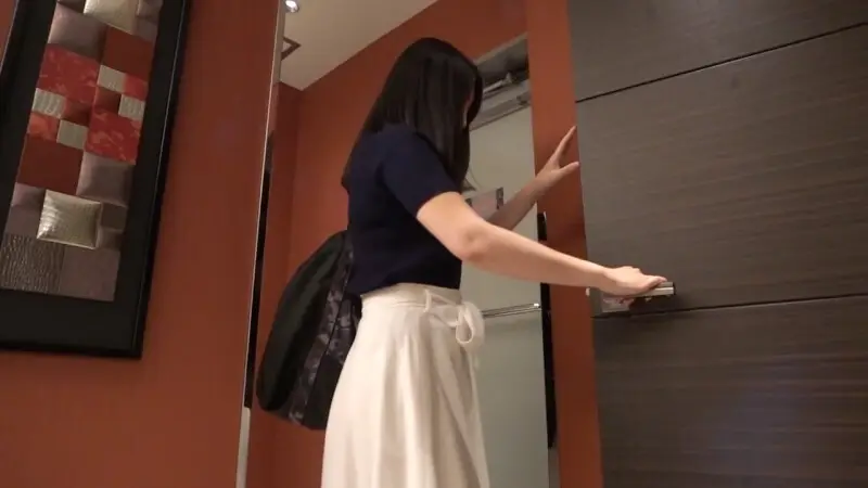 FC2-PPV-4780553 五反田高级男士按摩院员工，顶级白金F杯女郎，忍不住，大规模拍摄