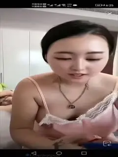 熟女直播露出 奶子真大啊