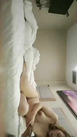 出品 20210525，【瞎鸡巴探花】，真正原生态兼职，腋毛都还没剃，少妇胸大旗袍赴约，风骚饥渴香艳刺激 new