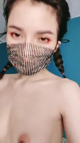 第一美腿175CM大长腿小姐姐,尺度越来越大,椅子腿棍子爆插小穴,高潮喷水镜子上全是,道具大屌后入极度淫骚