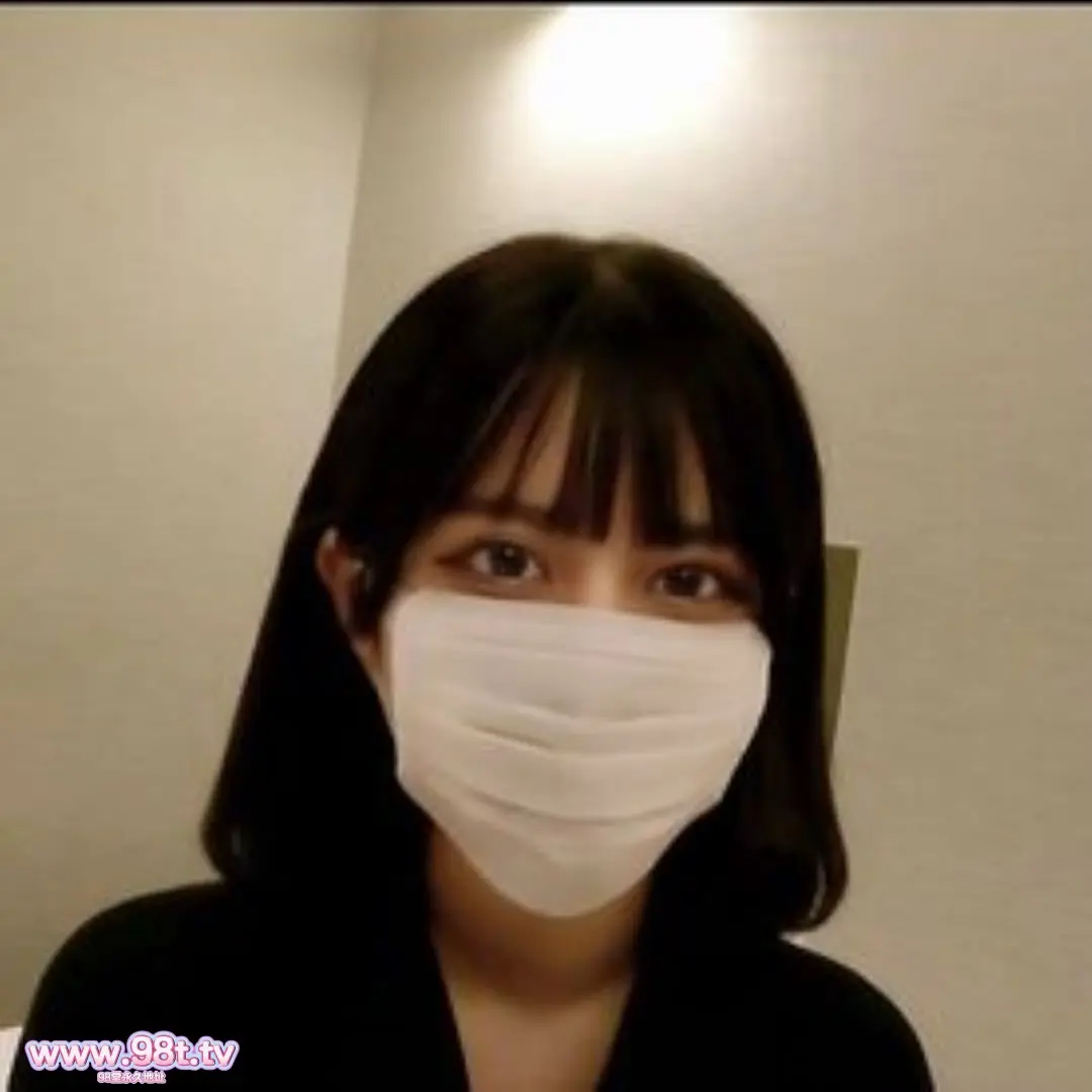 FC2PPV-4791705- 超絶美マンの美女らなちゃんとえっちしてきました！！