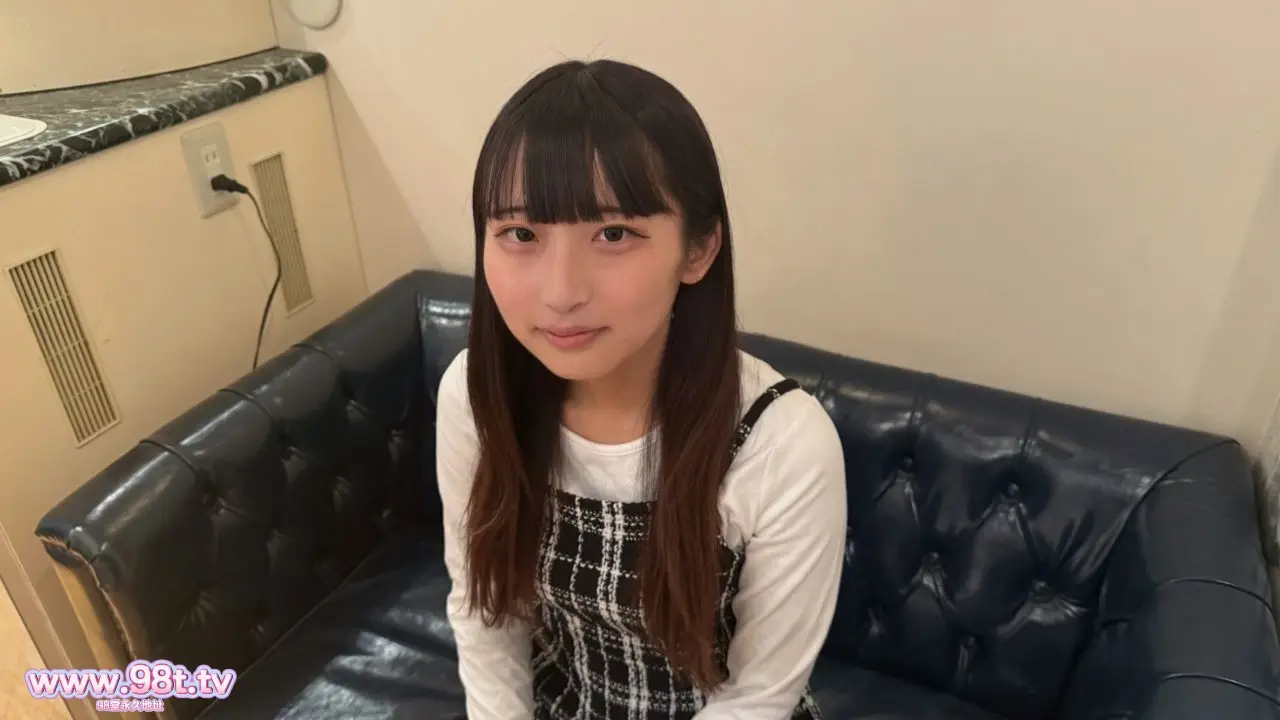 FC2PPV-4790756- 【至高の初体験/４K特典】6年間ソフトボール一筋だった18才の初めてを撮影＆中出し♪