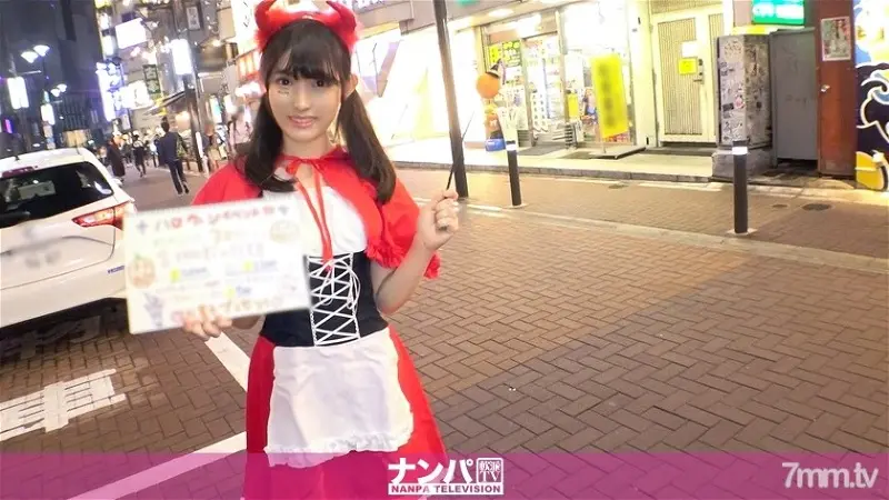 GANA-2191 在萬聖節氣氛中發現澀谷的可愛公主！ !!一頭狼襲擊了她！在曼扎拉，公主是在享受和氣喘吁籲！剃光公主的公主上的狼是小狗萬聖節！   