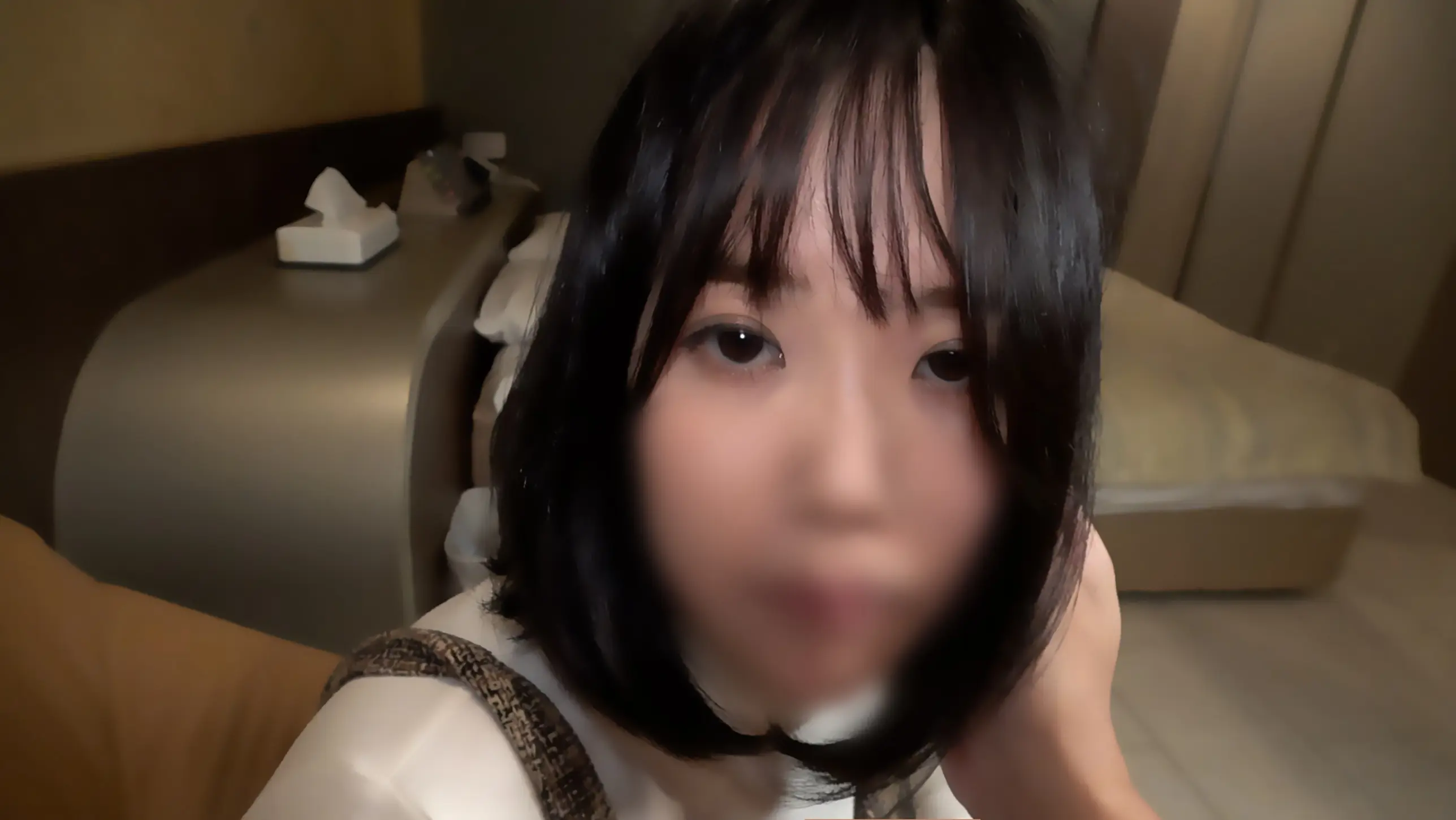 【露脸】温柔地对待因丑陋而陷入疑心暗鬼的婷斯巨乳女子，试着让她做了梦的w生中出2次！！