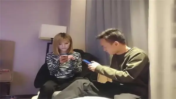 极品尤物高端美女，美乳小姐姐的极致诱惑