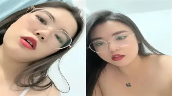 高跟肉丝巨乳眼镜御姐，肥臀扭动道具调教，淫语互动高潮喷水浪叫不绝！