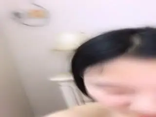 新人少妇性感黑丝诱惑道具自慰 露脸振动棒自己玩弄再口交啪啪 很是诱惑喜欢不要错过