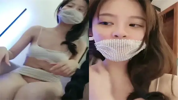 喷水高潮！黑丝母狗浪叫挑逗，骑假屌狂操到失禁