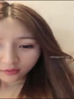 门票挺贵的高颜值网红小美女有点婴儿肥阴毛性感与弯鸡巴炮友啪啪啪直播嗲叫声像个女优对白精彩