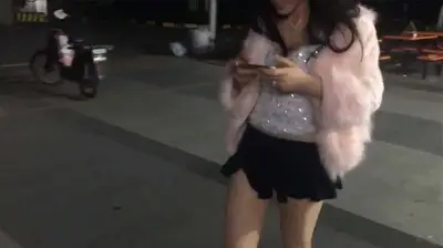 近距离拍摄琪琪私处的欲望对话