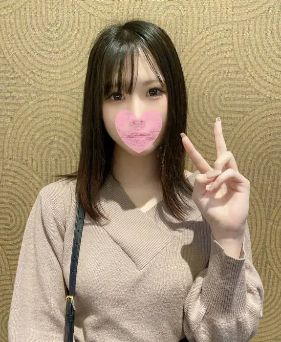 集齐了【高个子#美腿#苗条】3个节拍的姐姐第一次拍了写真，展现了凌乱的身姿。-cd1