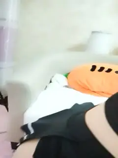 成熟御姐制服的诱惑大奶子不错，骚逼道具自慰抽插，声音甜美水多白浆浓，好久没被草过了第01集