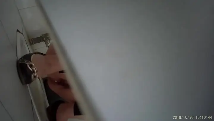 精品推荐 全景云上会美女如云的电子厂女厕偷拍系列第二季超清38部合集426~YSZC2~YSZC2 8