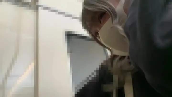 OCH-232 - 女優不詳痴●電車032 実はウブっ子？制服JKギャル
