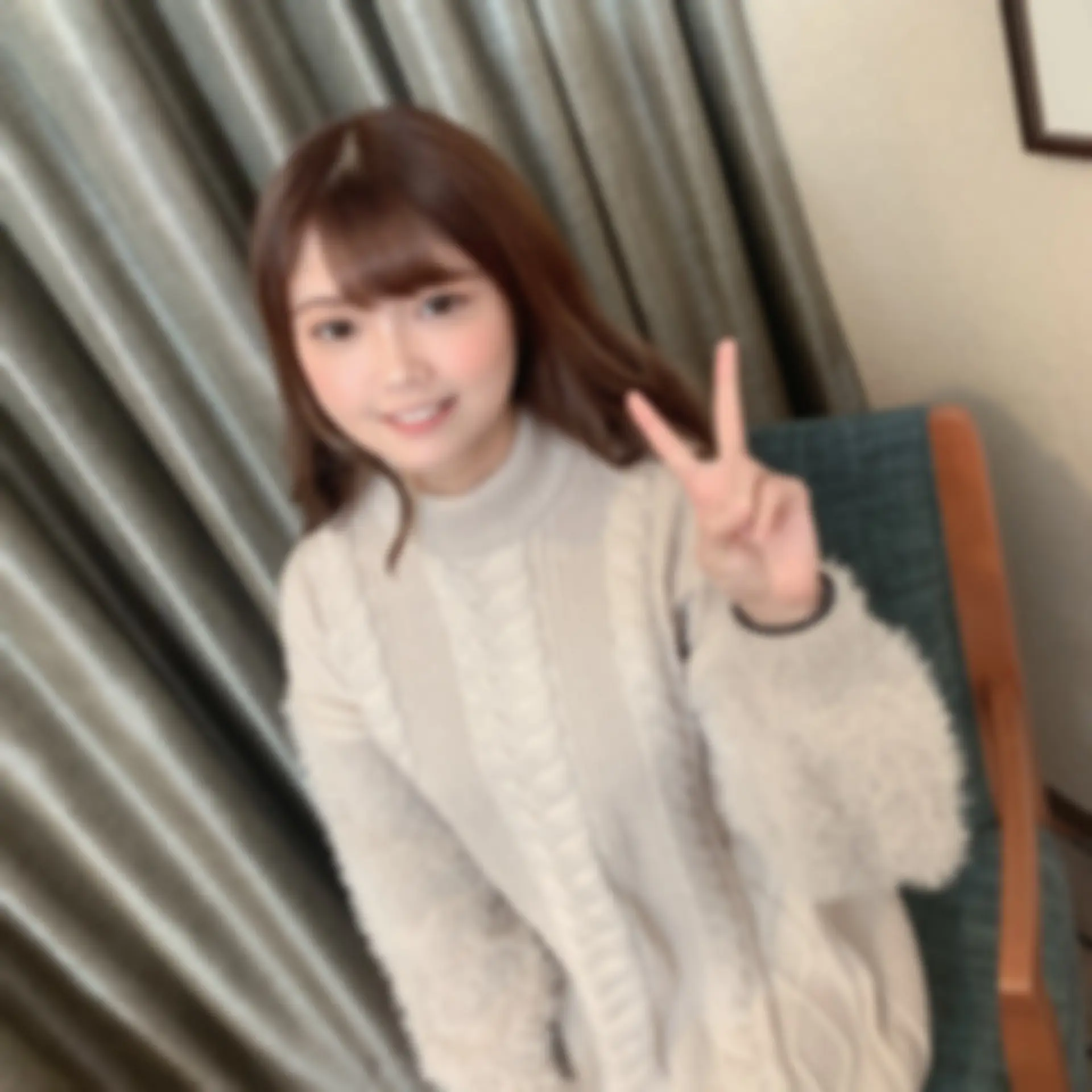 FC2-4223704 イケてる美人OL☆久々のセックスに大興奮！スタイルよしノリよし！問答無用の中出し-cd1