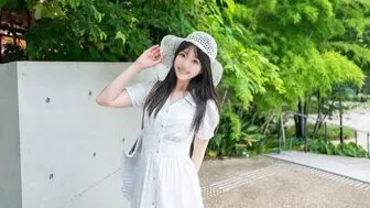 FC2PPV3006635 19歲無邪氣純白長裙白晢女大生 被小哥開發白虎穴