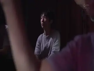 流川春香 JUQ-508：人妻脱衣舞剧场激情诱惑热舞