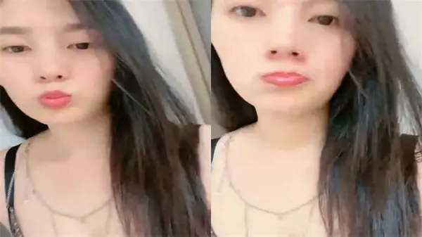 黑丝肥臀饥渴御姐难耐寂寞，与猛男激情交合浪叫连连！
