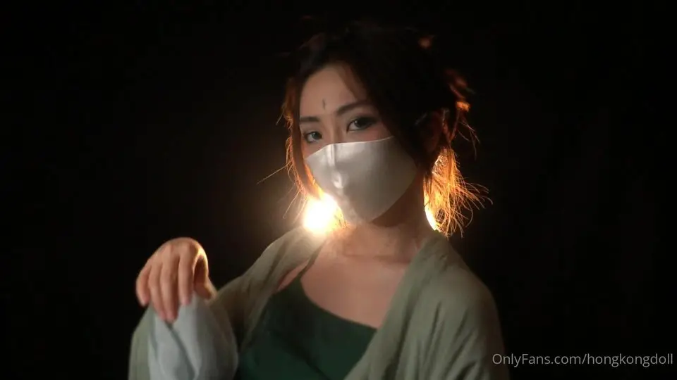 HongKongDoll 玩偶姐姐 - 風騷「青蛇」深夜大戰姐夫結局翻轉次日清晨幹翻禿驢