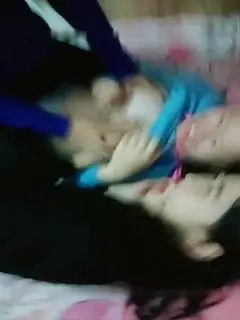 小可爱平台(原卡哇伊)年轻男女表妹好可爱呀1110直播大秀 男女都年轻 激情啪啪 很是诱人