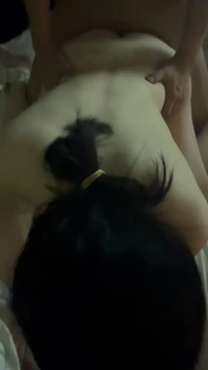 第一次3p 分享一段视频