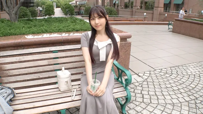 SIRO-5568 一位听话又性感的女大学生出现了！“我可以放进嘴里吗？”“我可以射吗？”她一遍又一遍地请求，真是太色情了！莫卡