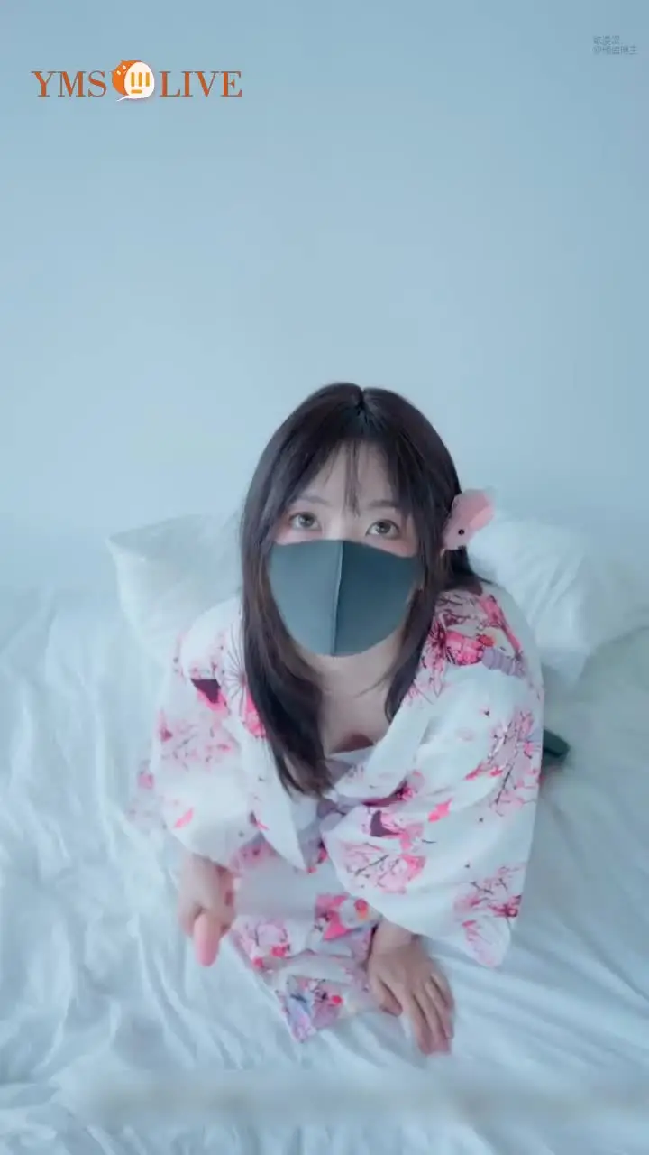【玩偶姐姐】火爆网红玩偶姐姐 新流出和服少妇 粉嫩美鲍自慰