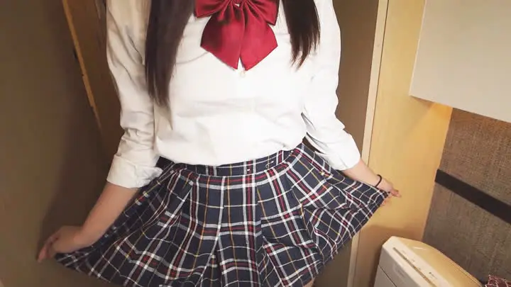 FC2-2280093 【無修正】Gカップ21歳の꘎꘎女子大生が再降臨！自前の制服を着て足コキからパンツ丸見えプレイで合法꘎꘎♡に大量中出し！！※高画質レビュー特典あり