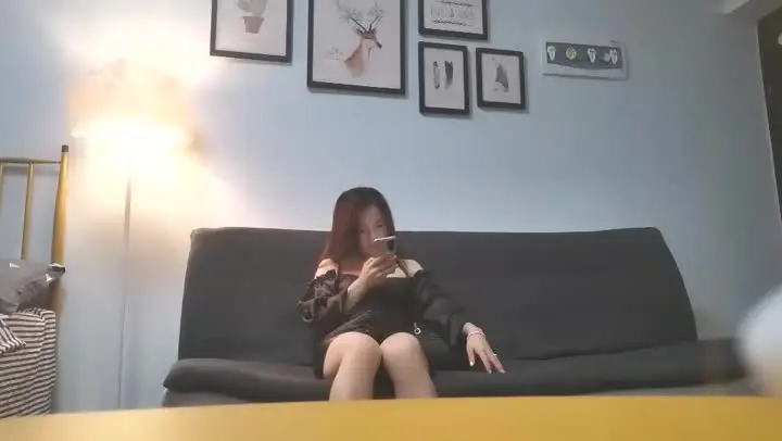 STP16796 黑裙吊带少妇啪啪，沙发口交调情一番上位骑乘快速抽插猛操