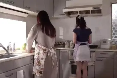 中文字幕妻子怀孕期间太过压抑的我只能对风骚的岳母发泄性欲水户香奈